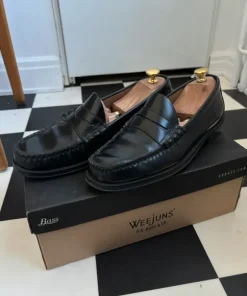 G.H. Bass Weejuns size 42