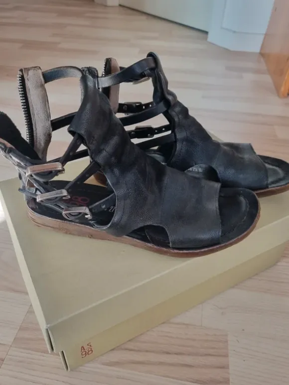 Gladiator sandaler