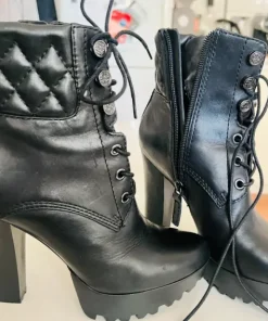 Guess kängo boots