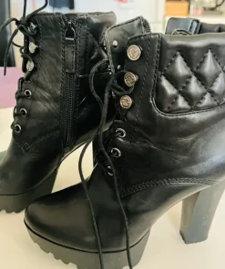 Guess kängo boots