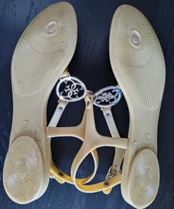 Guess sandaler, 36
