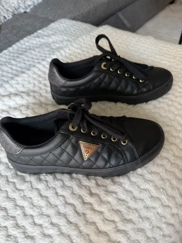 Guess skor