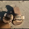 Guess tofflor