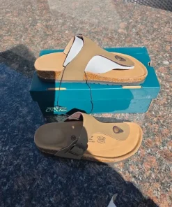 Helt nye sandaler str 38.