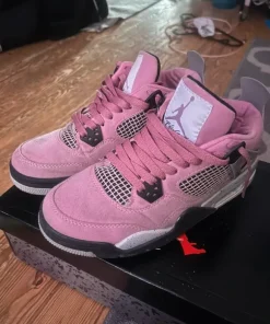 jordan 4