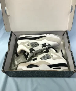 Jordan 4 military black 39