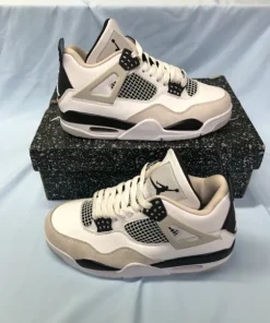 Jordan 4 military black 39
