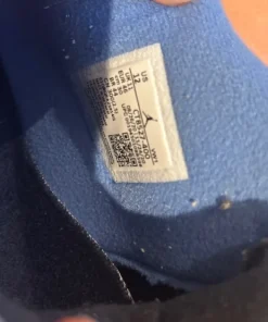 Jordan 4 university blue