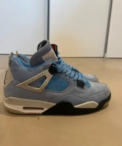 Jordan 4 university blue
