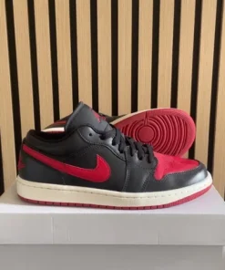 Jordan air 1 low black and red