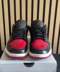 Jordan air 1 low black and red