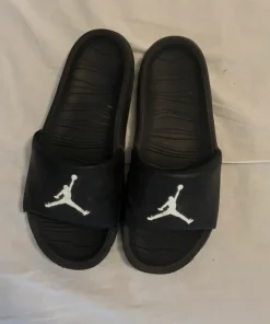 Jordan slippers
