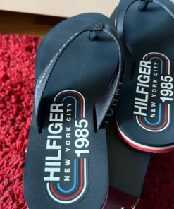 Klapki japonki Tommy Hilfiger rozmiar 38.
