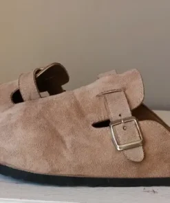 Klapki mule damskie .