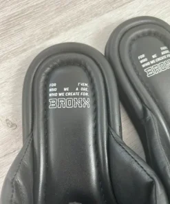 Klapki skórzane Bronx 38