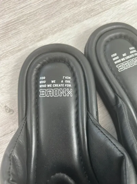 Klapki skórzane Bronx 38