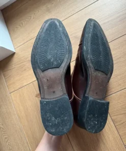 Klasyczne buty do garnituru