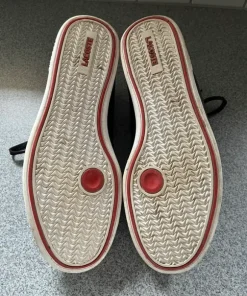 Lacoste sko str 43