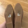 Loafers med guldkedja – taupe/bruna