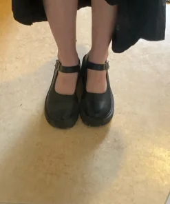 Mary jane style shoes