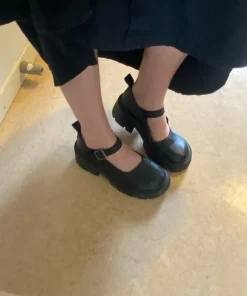 Mary jane style shoes