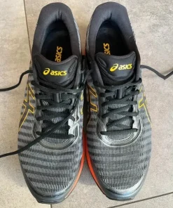 Męskie buty do biegania ASICS DynaFlyte rozmiar 48