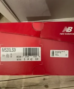 New Balance 520