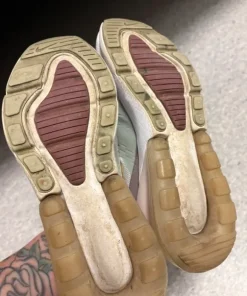 Nike 270