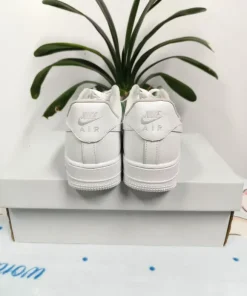 Nike Air Force 1 Low '07 White Białe