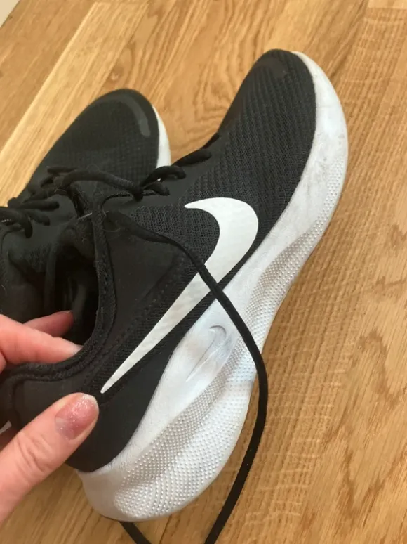 Nike air revolution