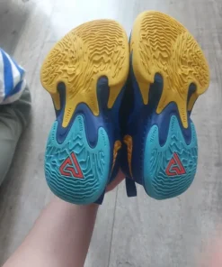 Nike r.28 (założone 1 raz) nietrafiony prezent z USA
