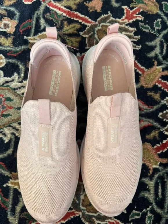 Nya Skechers storlek 37