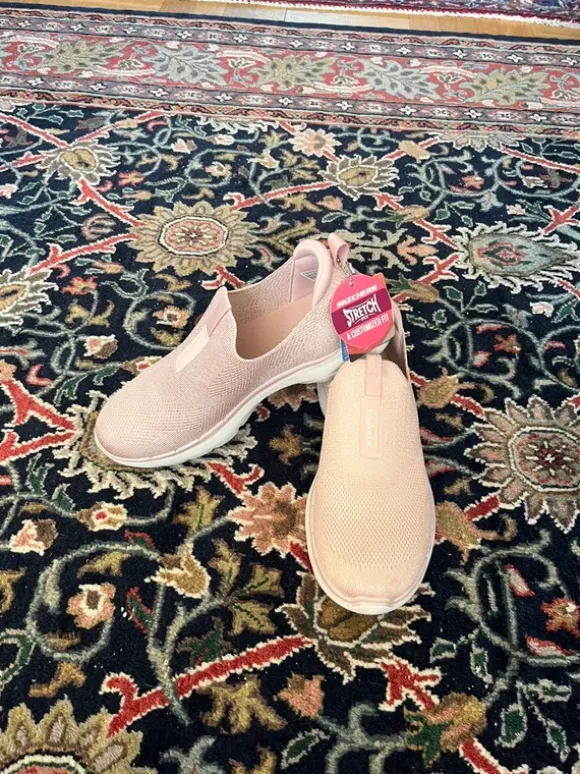 Nya Skechers storlek 37