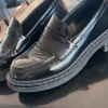 Pavement Loafers Black