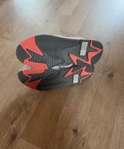 Puma sneakers