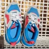 Puma sneakers 23 cm Foam innersula.Undersulan sliten vid hälarna.