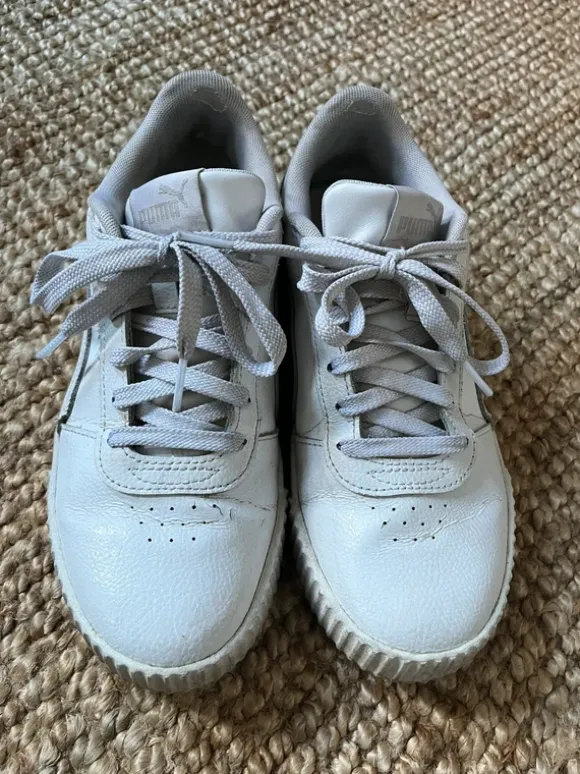 Puma tennarit