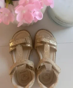 Sandałki Lasocki. Beżowo- złote rozmiar- 28