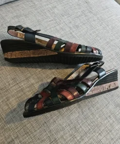 Sandal
