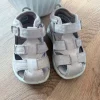sandaler