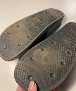 Sandaler slippers 42