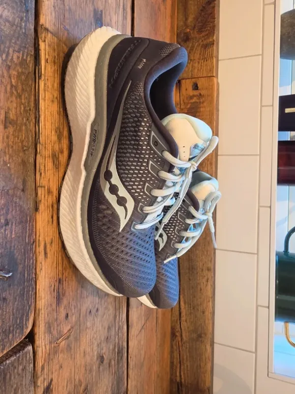 Saucony Triumph i toppskick