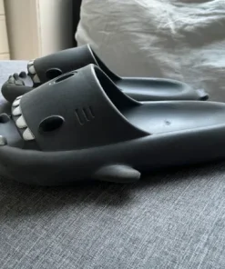 Sharkslide sandaler