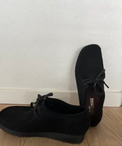 Sko - sorte Clarks originals