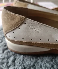 Skor från Scholl stl 39
