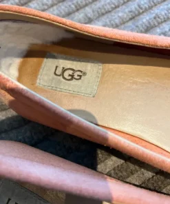 Skor från UGG