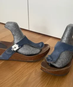 Skórzane buty na koturnie SCHOLL roz 40