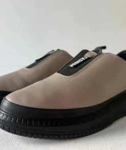 Skórzane wsuwane sneakersy Bombonella – beż/czerń, wygodne, minimalistyczne