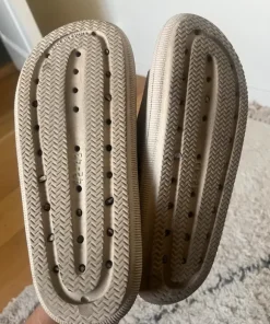 Slides / Tofflor