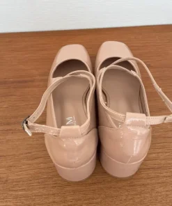 Smukke beige laksko